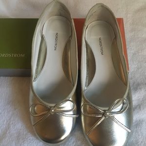 Girl’s Dress Flats Met. Gold: Smoke & Covid FREE